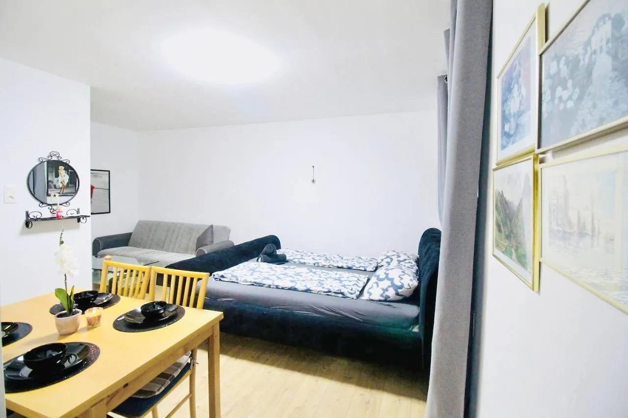 Modern Apartment In Millennium City Area Vienna